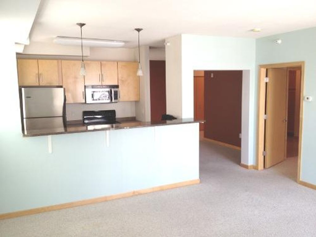 7601 Aldrich Avenue S 319, Richfield, MN 55423
