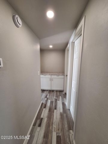 6932 E 4th Street, Tucson, AZ 85710