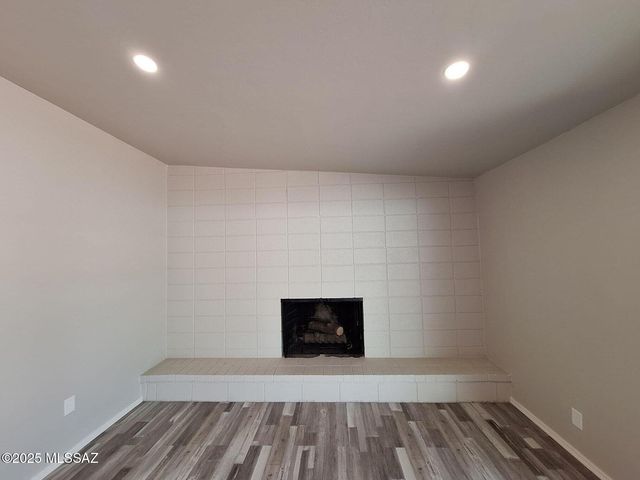 6932 E 4th Street, Tucson, AZ 85710