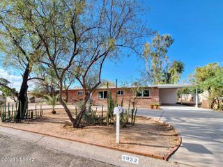 6932 E 4th Street, Tucson, AZ 85710