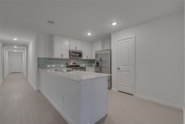 2700 Wispy Creek Drive, Fort Worth, TX 76108