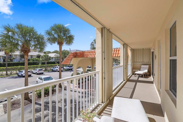 951 De Soto Road 232, Boca Raton, FL 33432