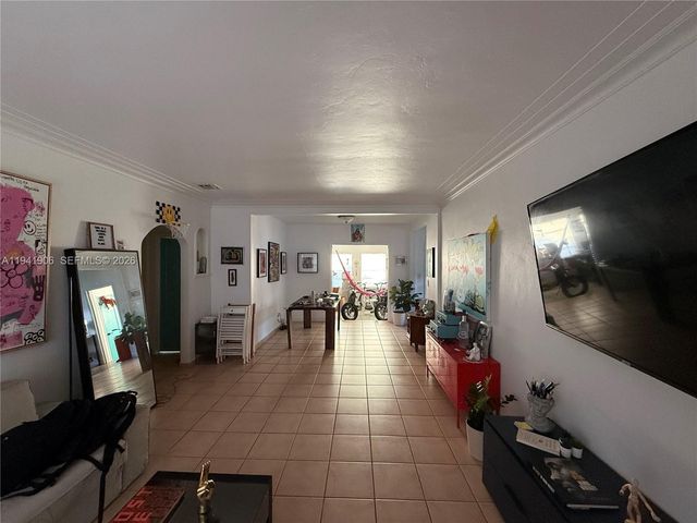 2426 SW 17th Ave, Miami, FL 33145