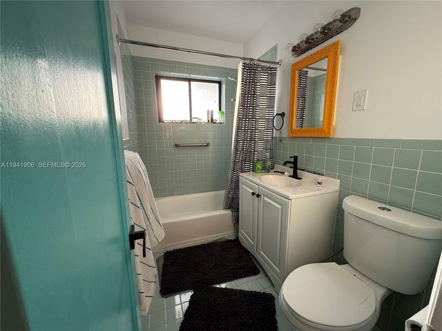 2426 SW 17th Ave, Miami, FL 33145