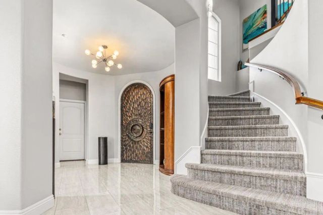 3727 Vista Rim Place, Vista, CA 92084