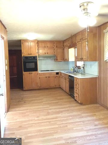 6505 Cherie Lane SW, South Fulton, GA 30349