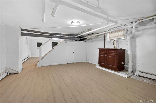 3704 Harper Avenue, Bronx, NY 10466