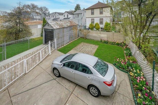 3704 Harper Avenue, Bronx, NY 10466