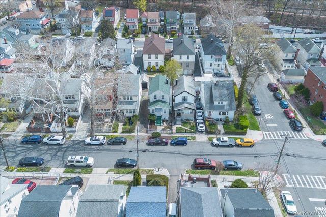 3704 Harper Avenue, Bronx, NY 10466