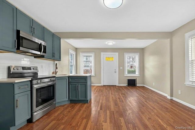 3704 Harper Avenue, Bronx, NY 10466