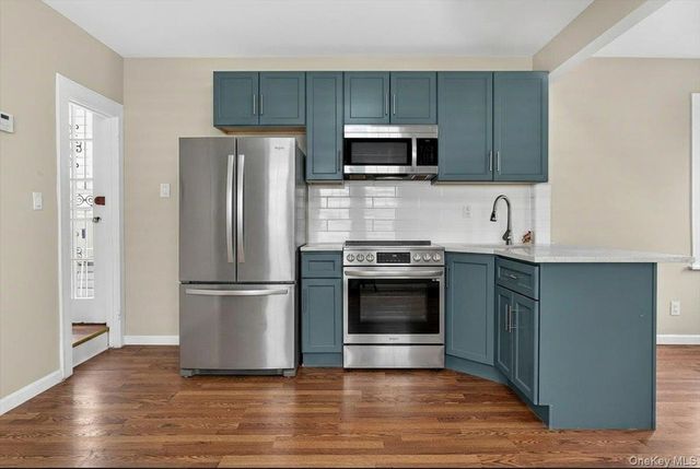 3704 Harper Avenue, Bronx, NY 10466