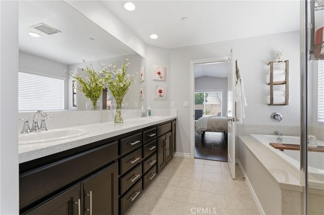 43947 Sondi, Lancaster, CA 93536