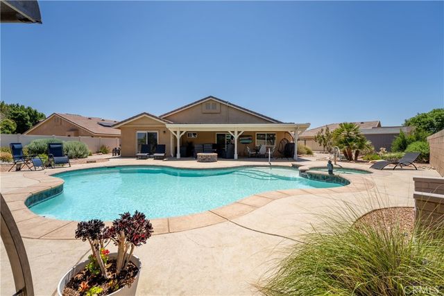43947 Sondi, Lancaster, CA 93536