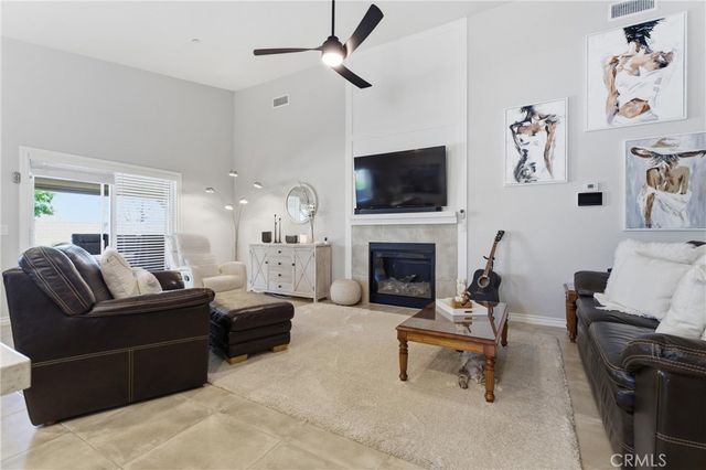 43947 Sondi, Lancaster, CA 93536
