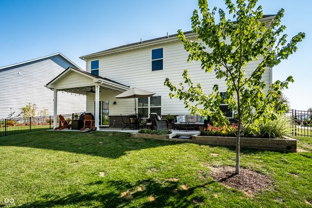 9818 April Rose Drive, Fishers, IN 46040