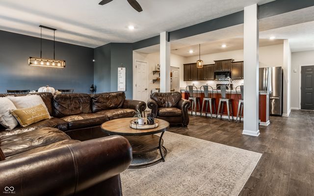 9818 April Rose Drive, Fishers, IN 46040