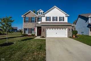 9818 April Rose Drive, Fishers, IN 46040