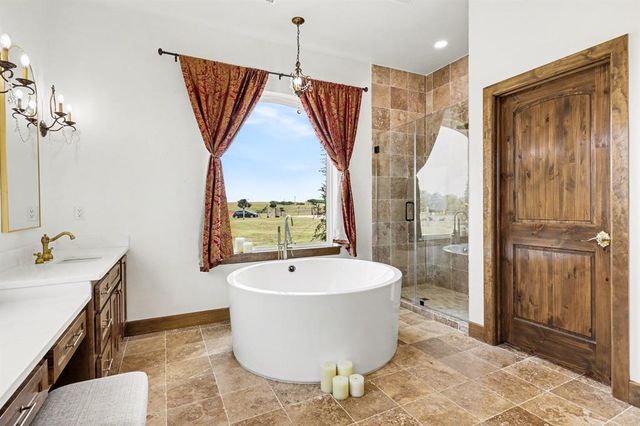 25866 N 2960 Road, Cashion, OK 73016