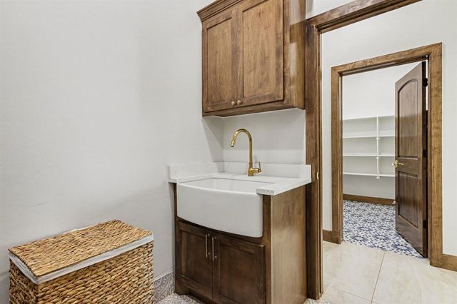 25866 N 2960 Road, Cashion, OK 73016