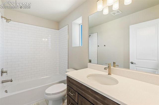 2472 Pony Club Lane, Colorado Springs, CO 80922