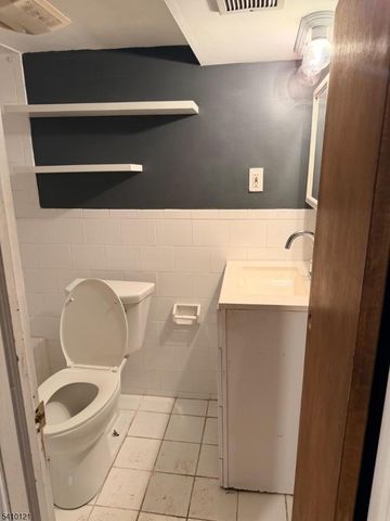 227 Columbia Ave, Jersey City, NJ 07307