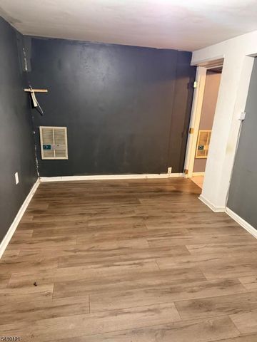 227 Columbia Ave, Jersey City, NJ 07307