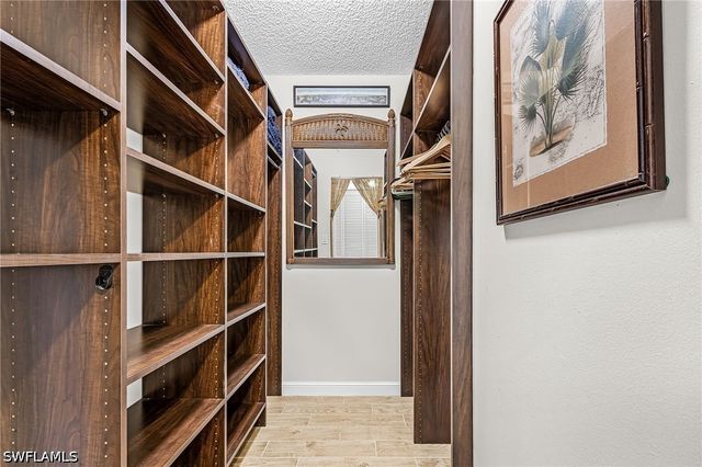 1100 8th AVE S 205A, Naples, FL 34102