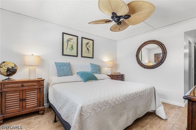 1100 8th AVE S 205A, Naples, FL 34102