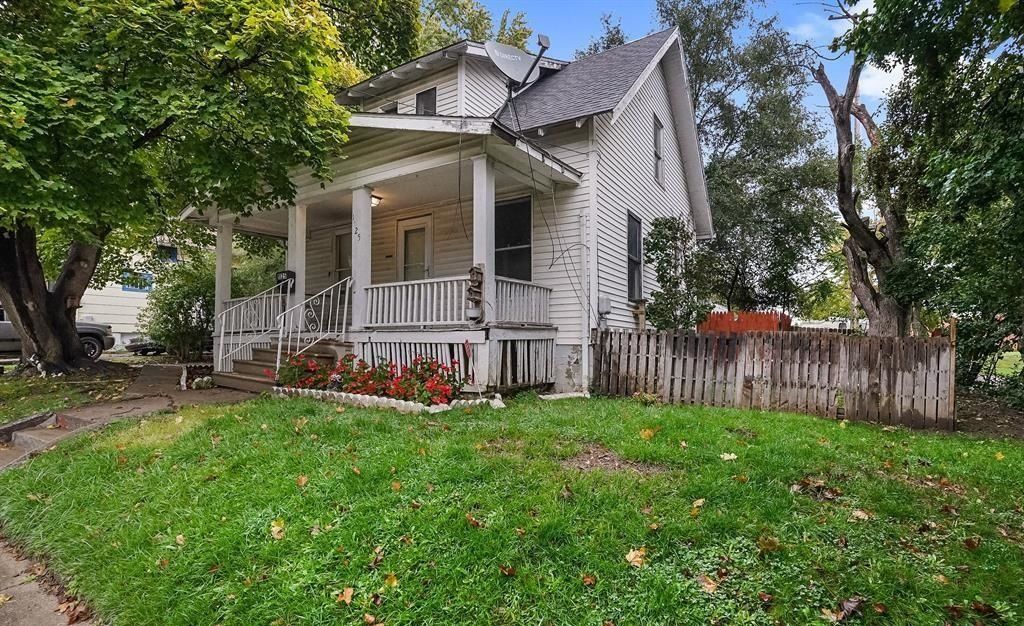1125 Boston Avenue, Flint, MI 48503