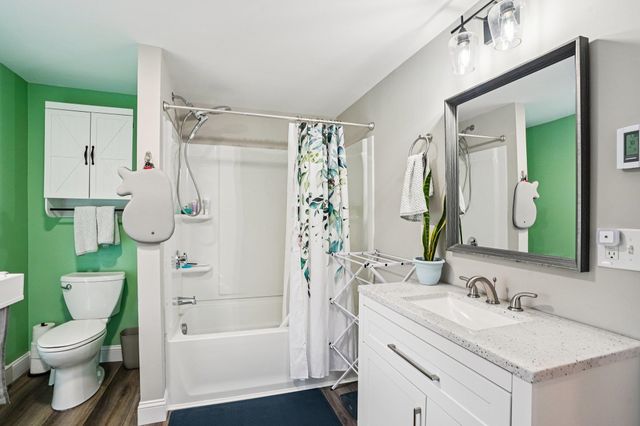 7 Hadley Road, Merrimack, NH 03054