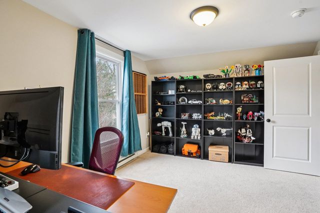 7 Hadley Road, Merrimack, NH 03054