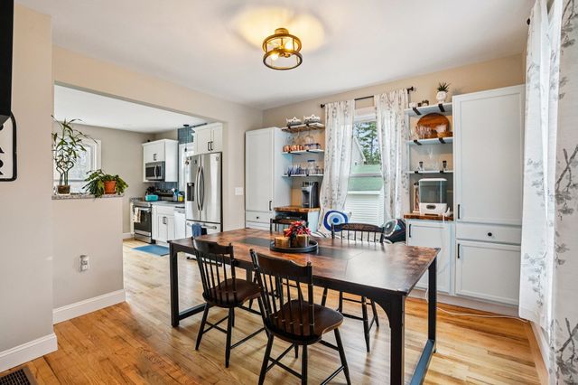 7 Hadley Road, Merrimack, NH 03054