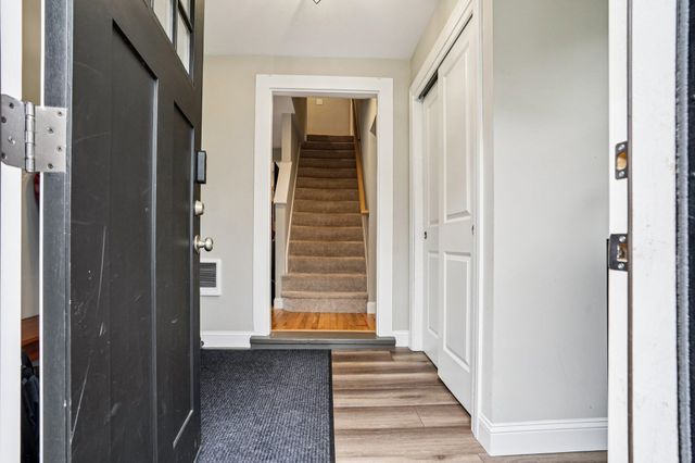 7 Hadley Road, Merrimack, NH 03054