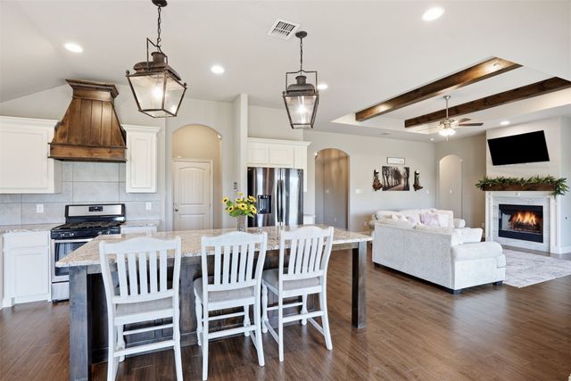 6472 County Road 913, Godley, TX 76044