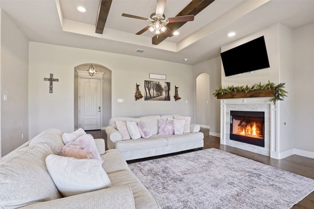 6472 County Road 913, Godley, TX 76044