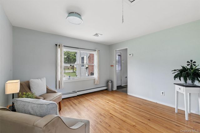 8 Beecher Avenue, East Islip, NY 11730