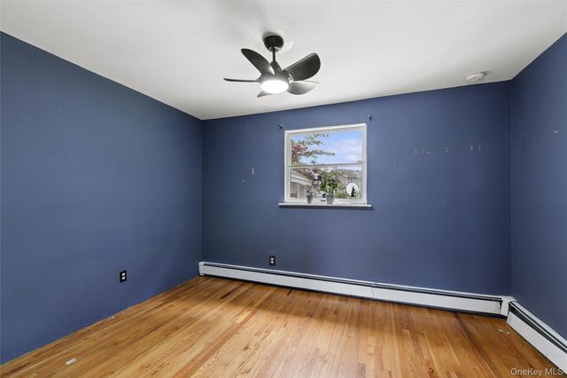 8 Beecher Avenue, East Islip, NY 11730