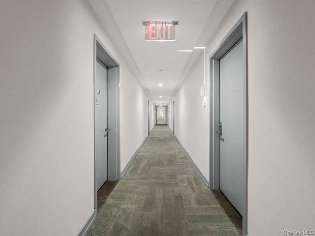 13103 40th Road 11D, Flushing, NY 11354