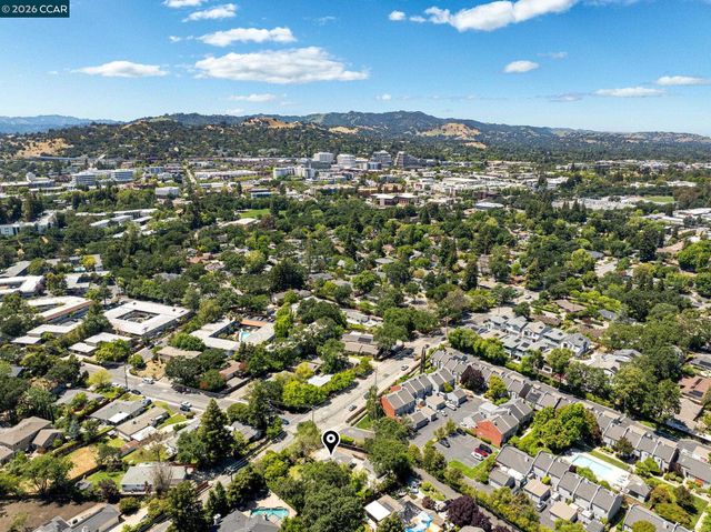 2760 Walnut Blvd, Walnut Creek, CA 94596