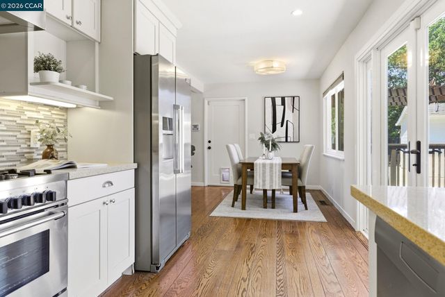 2760 Walnut Blvd, Walnut Creek, CA 94596