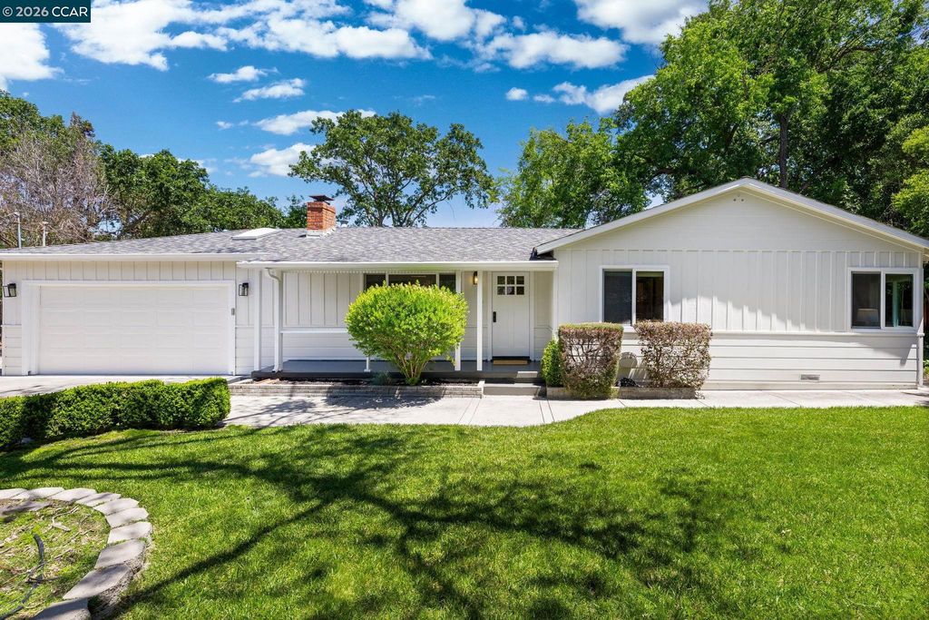 2760 Walnut Blvd, Walnut Creek, CA 94596