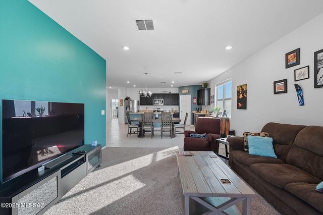 10140 N Leopard Gecko Terrace, Marana, AZ 85653