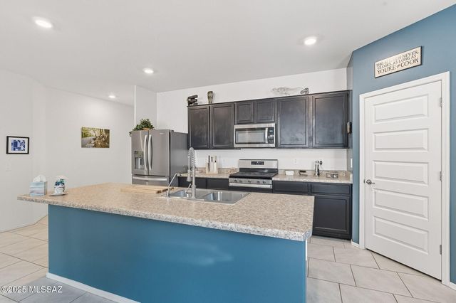 10140 N Leopard Gecko Terrace, Marana, AZ 85653