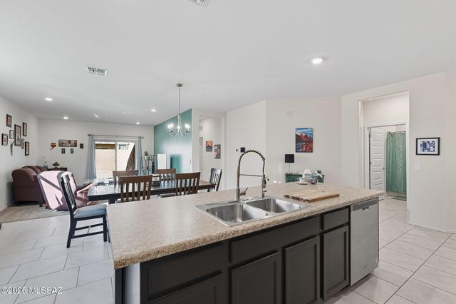 10140 N Leopard Gecko Terrace, Marana, AZ 85653