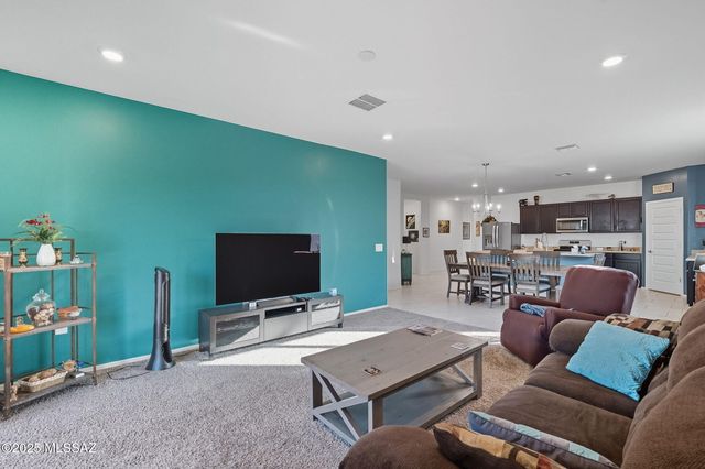 10140 N Leopard Gecko Terrace, Marana, AZ 85653