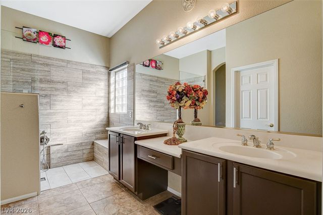 3290 Squire Street, Las Vegas, NV 89135