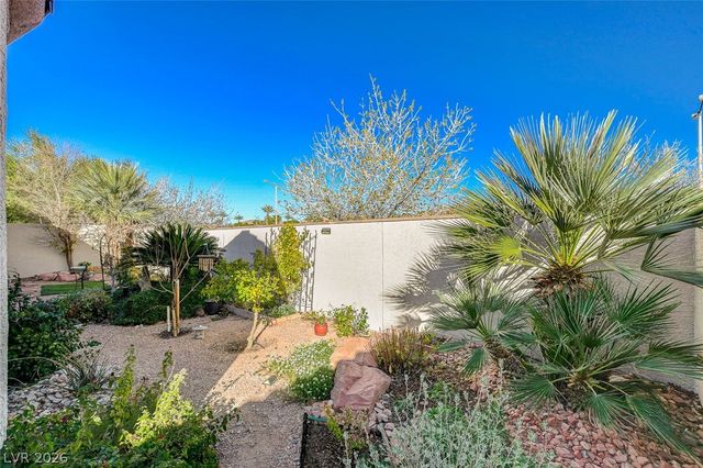 3290 Squire Street, Las Vegas, NV 89135