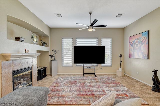 3290 Squire Street, Las Vegas, NV 89135