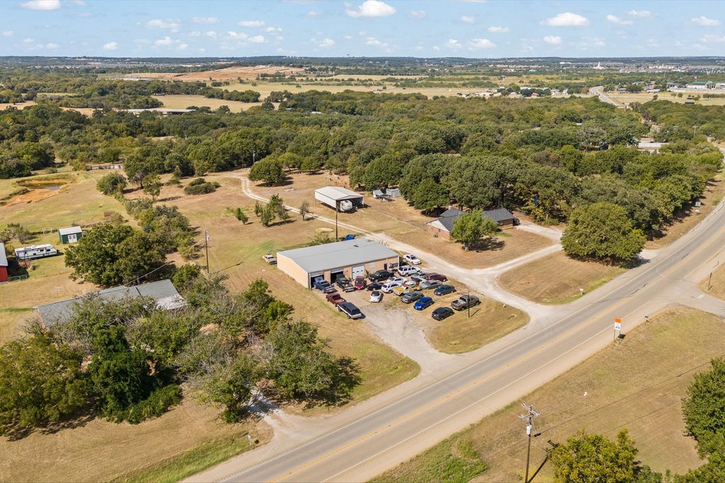 2410 Fm 731, Burleson, TX 76028