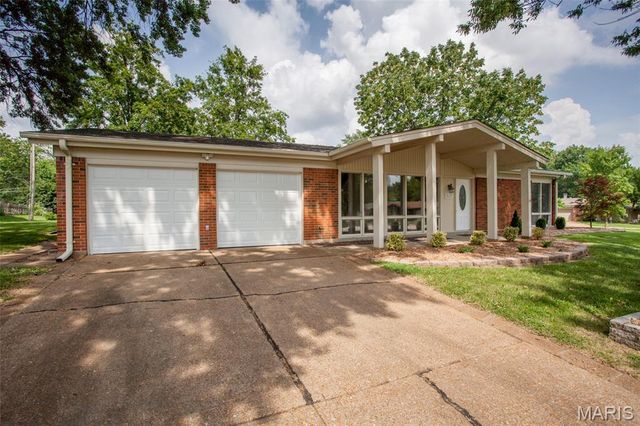 5127 Towne South Road, Unincorporated, MO 63128